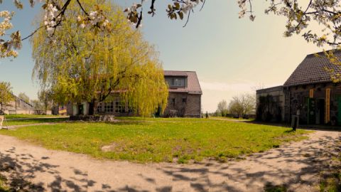  KUNSTHANDWERKERHOF THOMSDORF