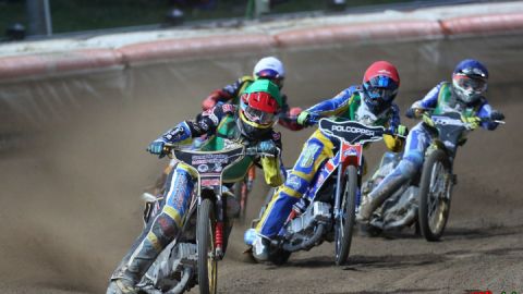 bech(g)+kurtz(r)+aarnio(b)+gomolski(w)_c_sievers