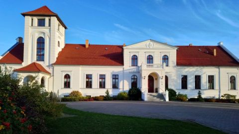 Gutshaus Alt Sührkow mit Hofrestaurant