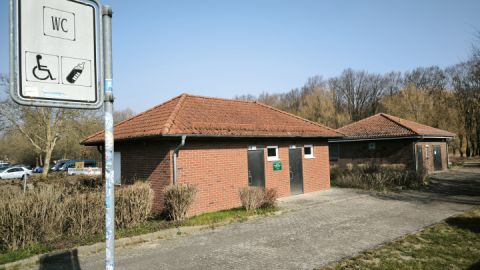 öffentliches WC Parkplatz Grüner Weg