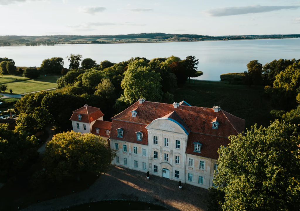 1000seen Schloss Kummerow
